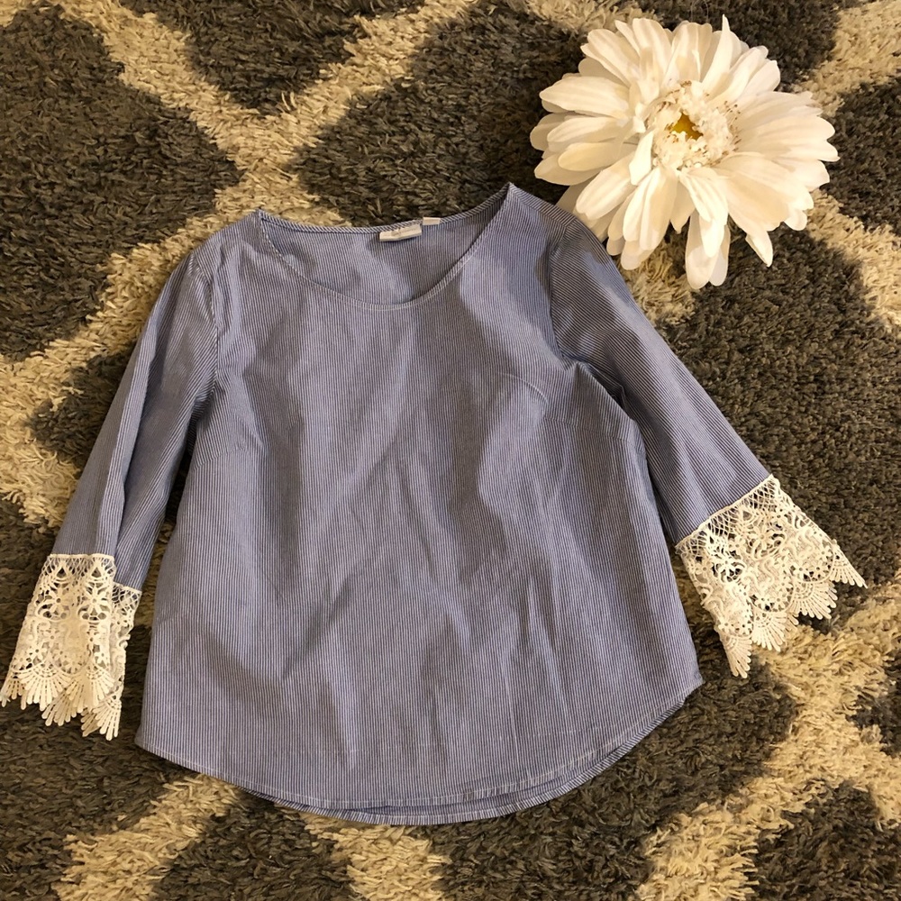 Ny & Co. Striped Top with Lace Sleeves